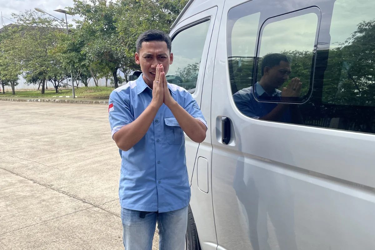 Sewa Hiace Bandung Premium